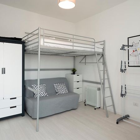 Ihost Studio - Carcano 19 Милано Екстериор снимка